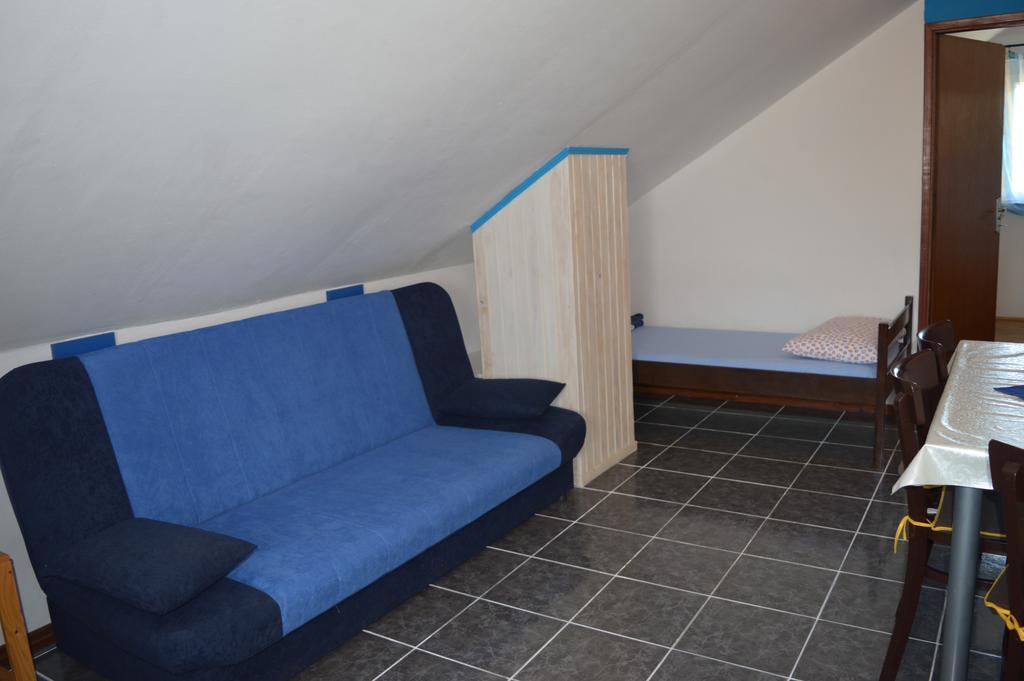 Apartments Malnar Novi Vinodolski Ruang foto