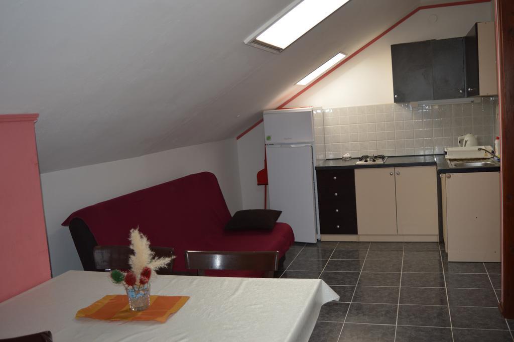 Apartments Malnar Novi Vinodolski Ruang foto