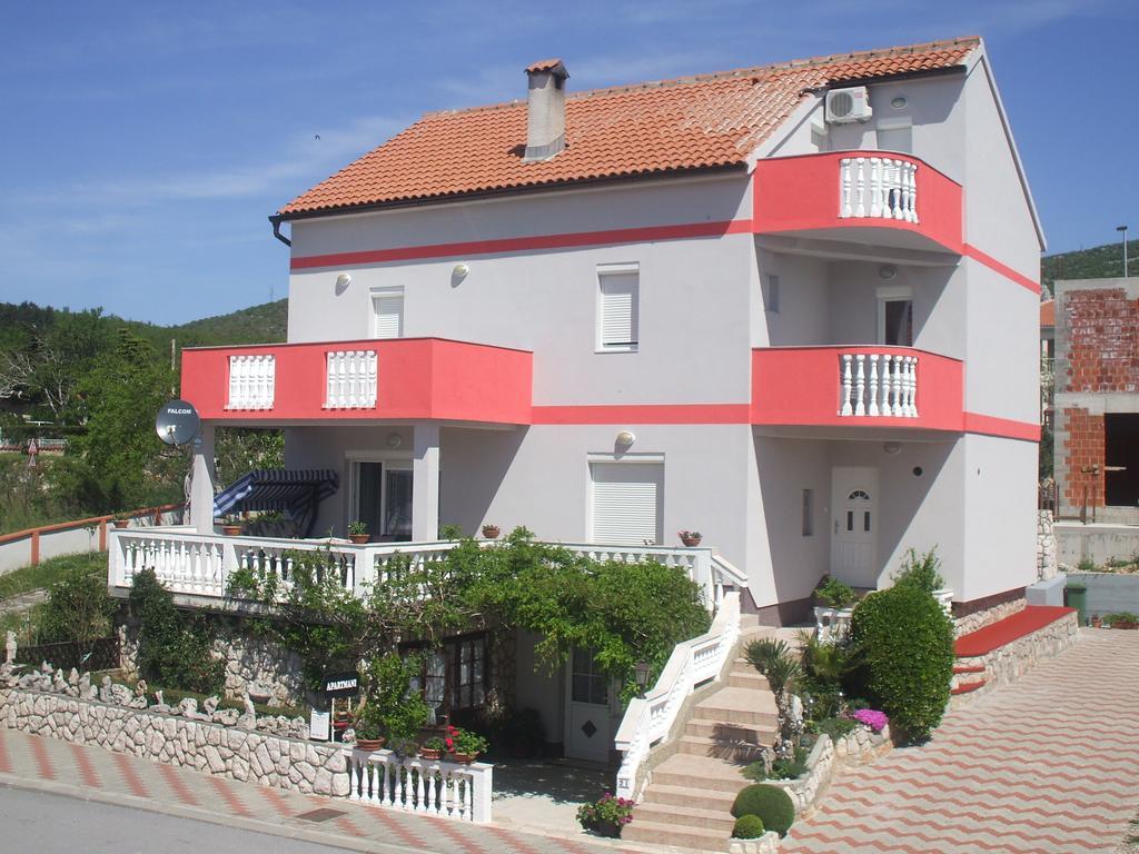 Apartments Malnar Novi Vinodolski Bagian luar foto